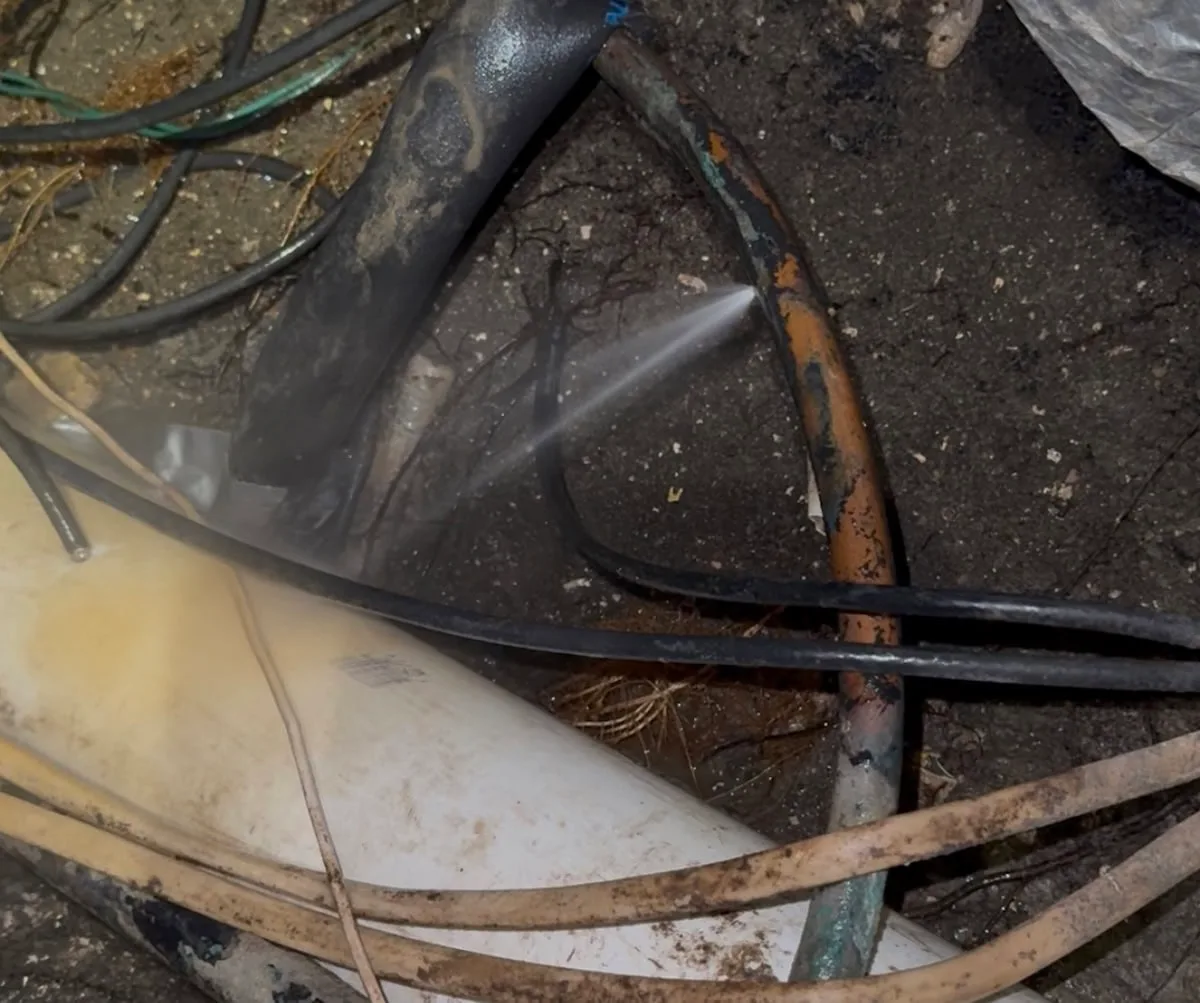 leaking pipe fix Ingersoll